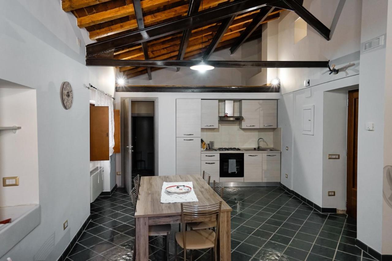 Villa Casa Vacanza Centro Storico Fornelli Exterior foto