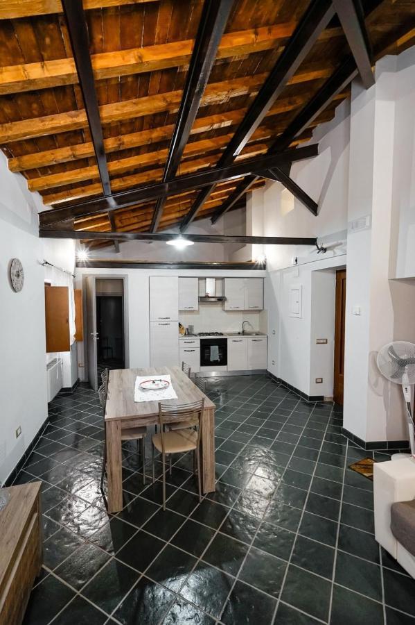 Villa Casa Vacanza Centro Storico Fornelli Exterior foto