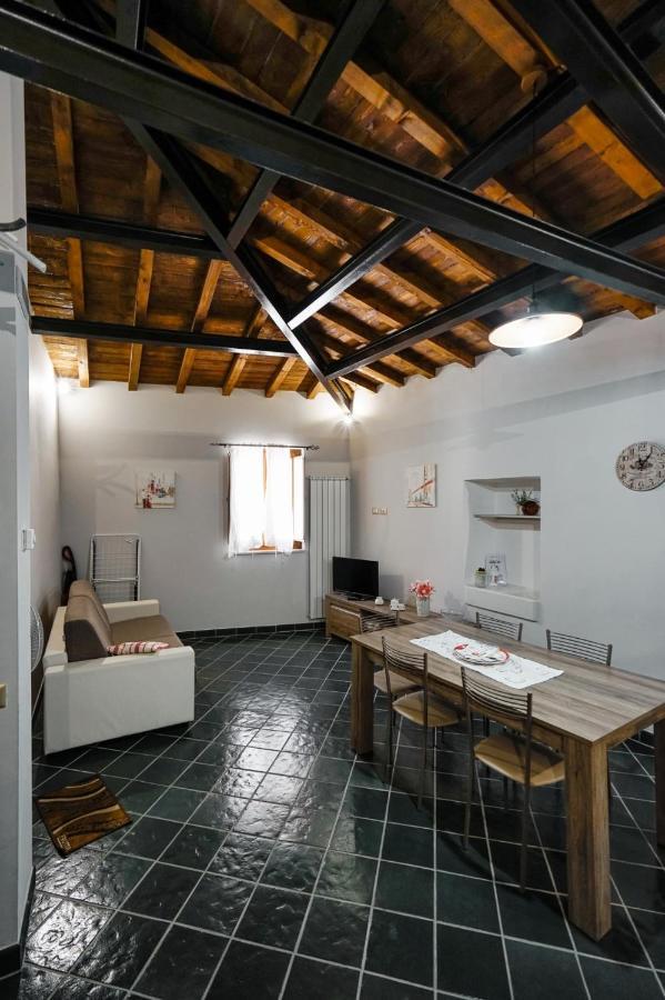 Villa Casa Vacanza Centro Storico Fornelli Exterior foto