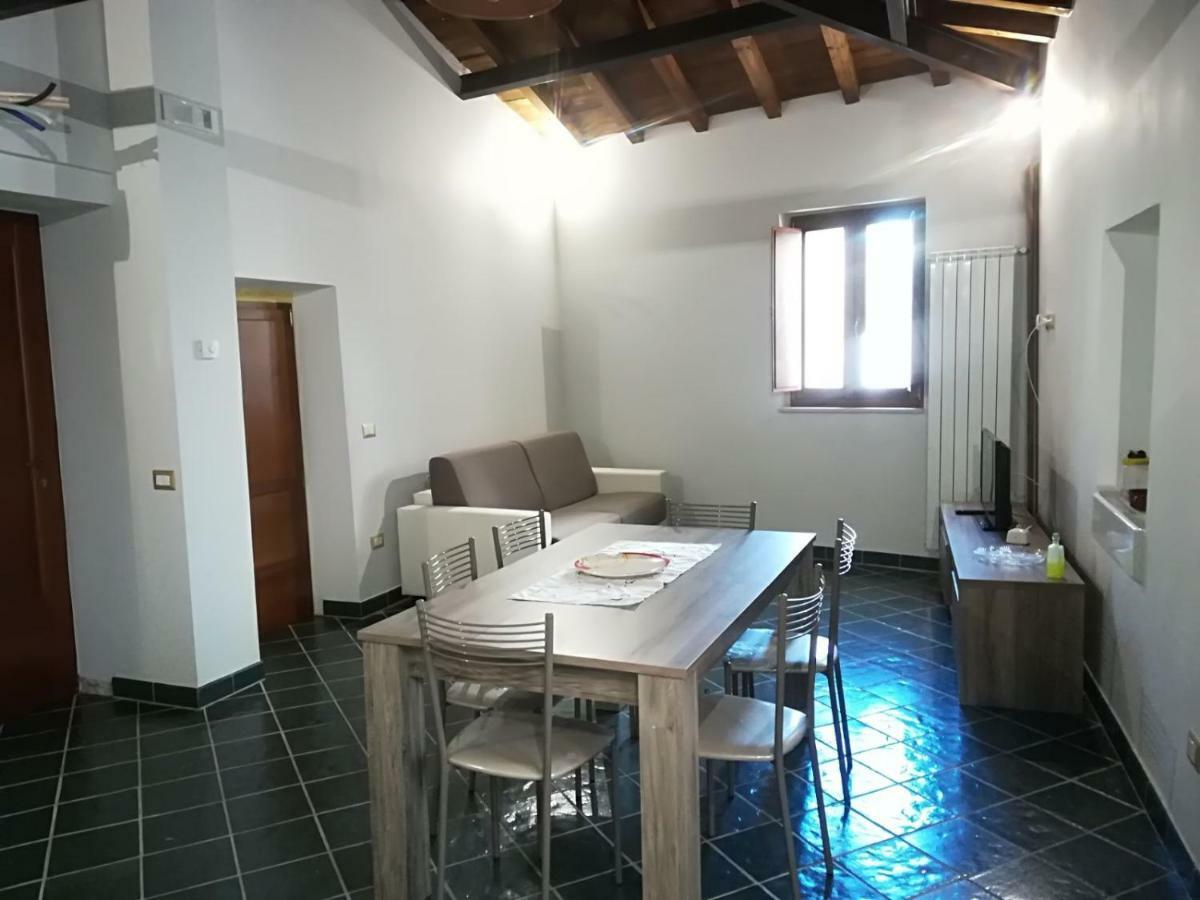 Villa Casa Vacanza Centro Storico Fornelli Exterior foto